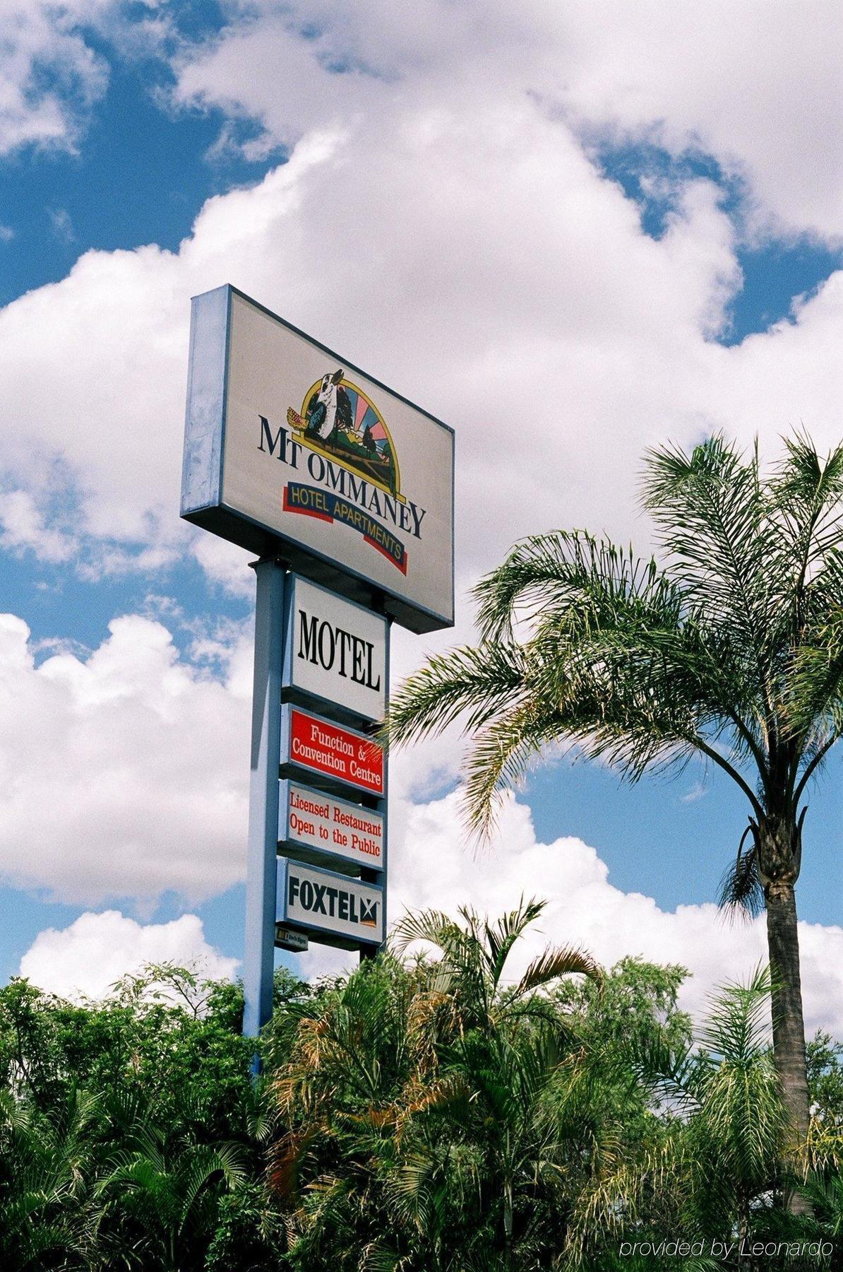 Mt Ommaney Hotel Apartments Brisbane Eksteriør billede